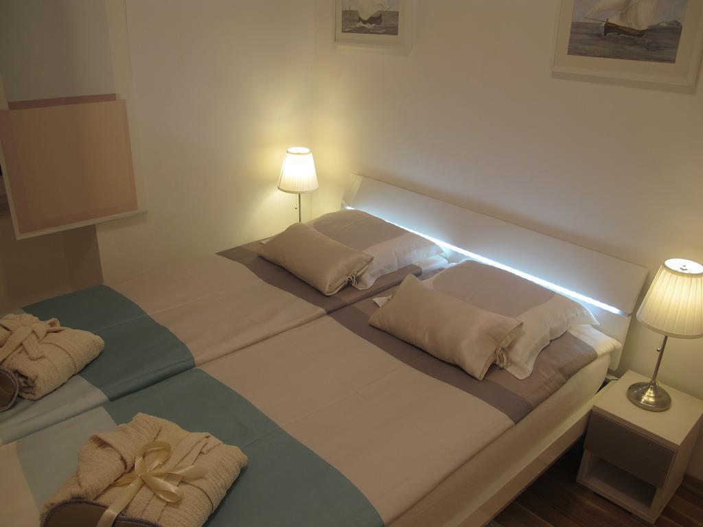 Central Palace Apartment Zadar Room photo